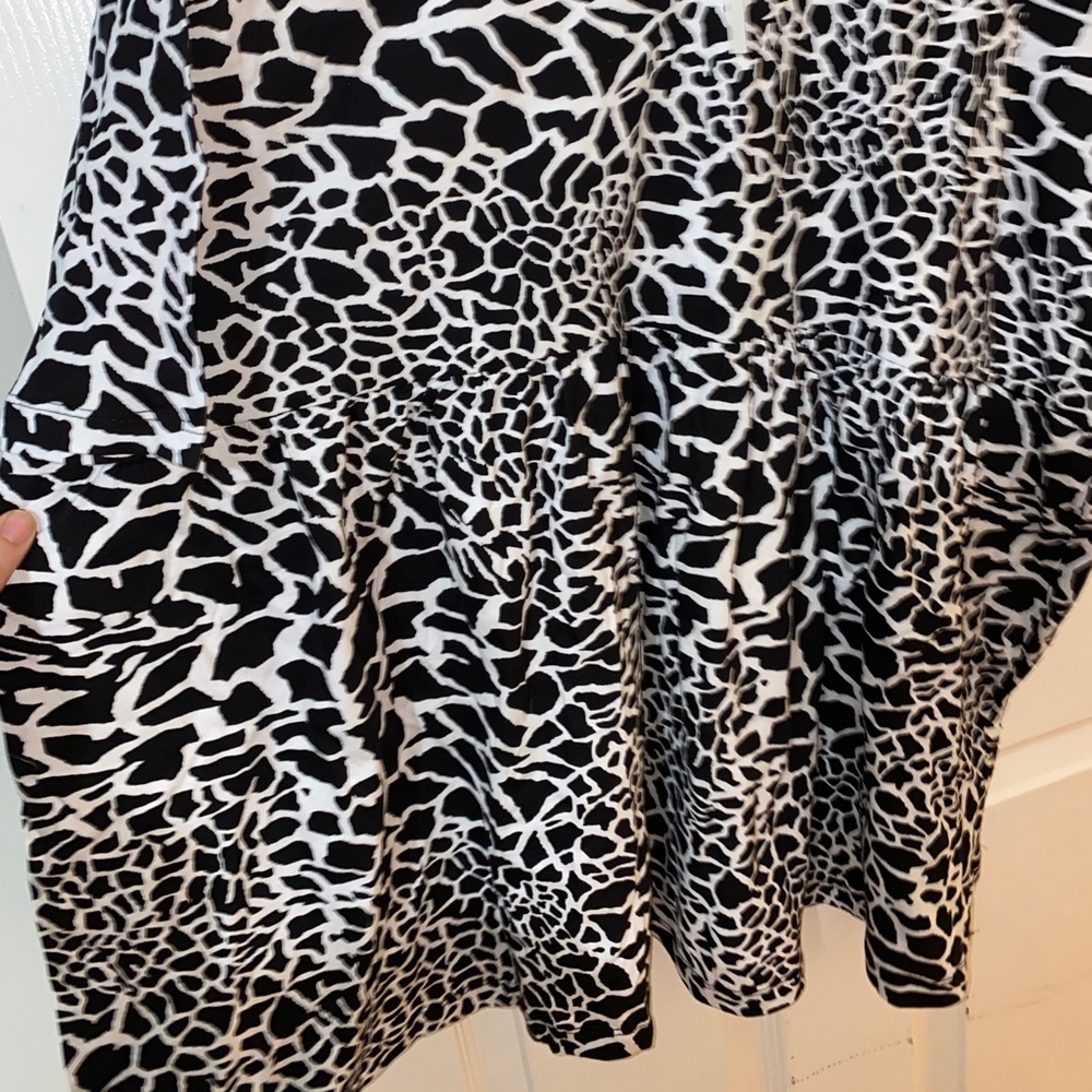 ASOS maternity top - Picture 2 of 7